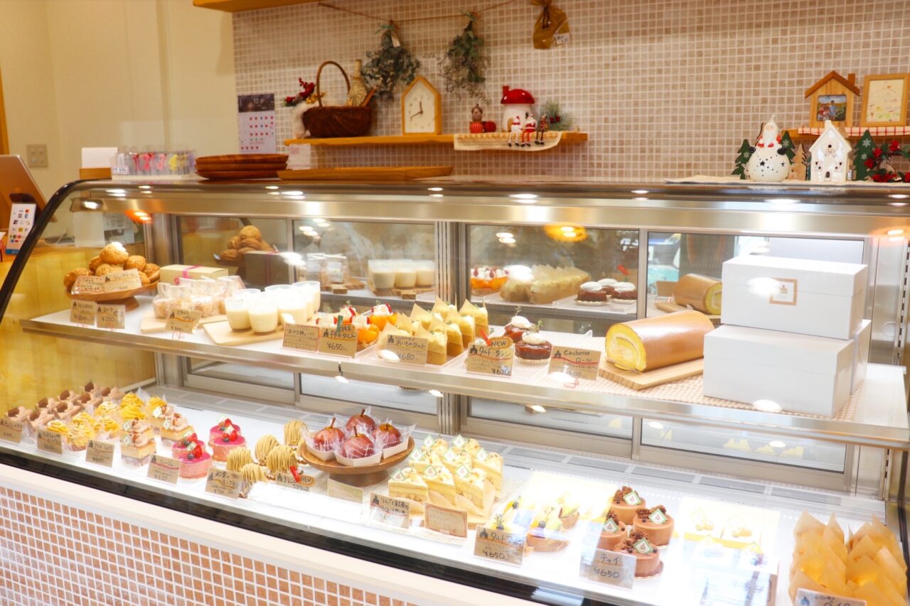 ちいさなケーキ屋 Cachette