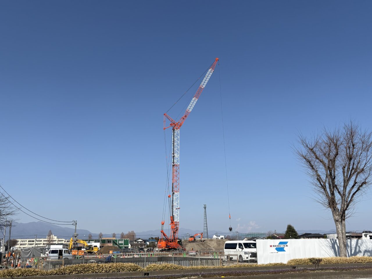 2026年3月18日石井病院新築工事大型クレーン