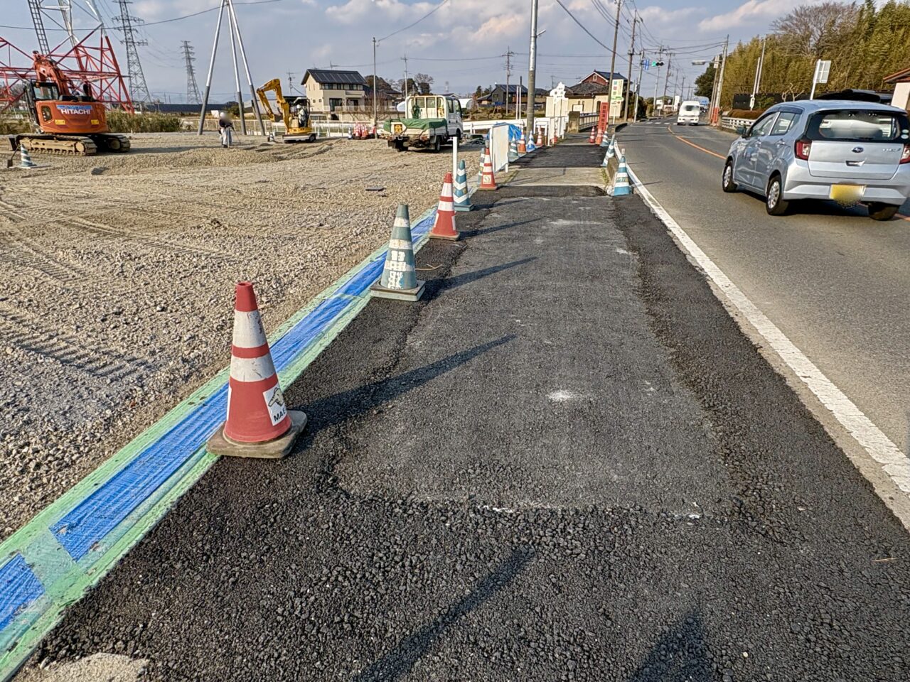 2026年4月1日セブンイレブン国定1町丁目出入口新設工事