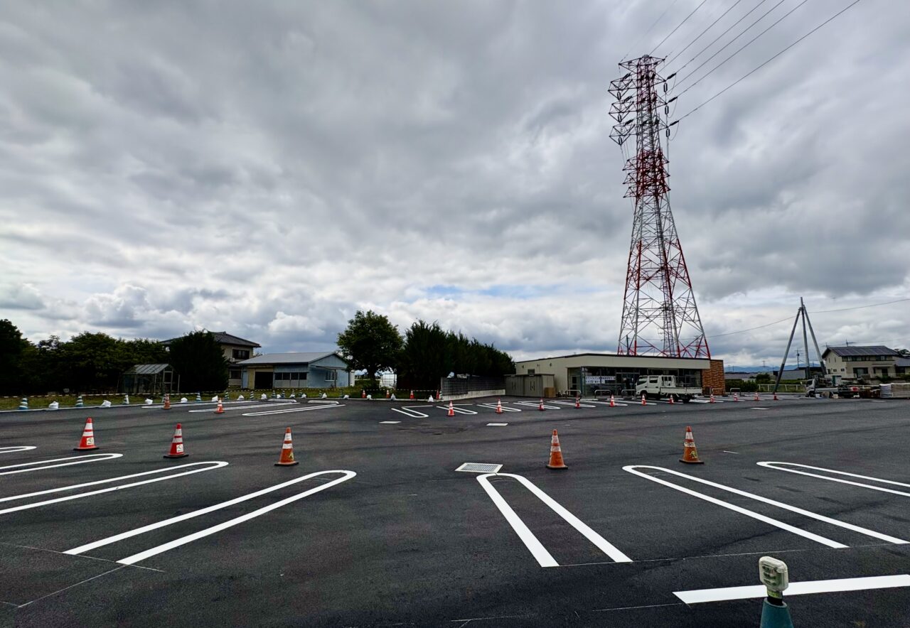 2026年6月9日セブンイレブン国定町1丁目店駐車場