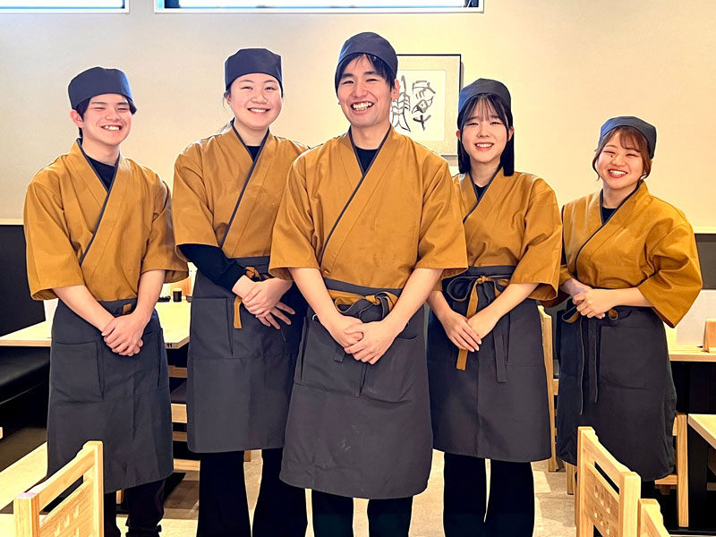 2026年10月3日うなとん伊勢崎店スタッフ